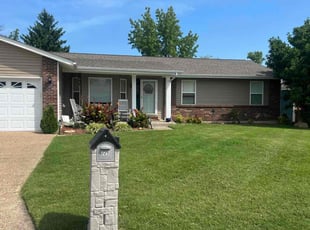 Renea C.'s Lawn Mowing Service service result