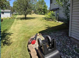 Dwayne M.'s Lawn Service service result