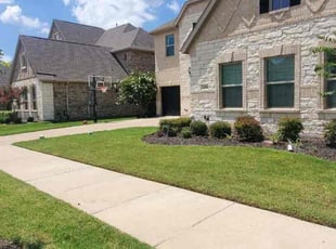 Roberta R.'s Lawn Mowing service result