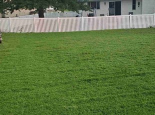 Loretta B.'s Lawn Service service result
