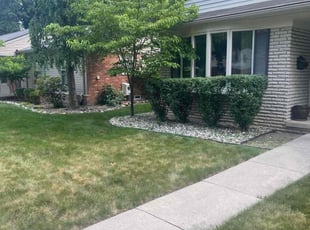 Bush Trimming by W H for Susan P. in Livonia, MI
