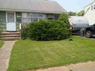 Bush Trimming by Cody Phillips for Jeffrey S. in Bethlehem, PA