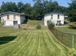 Gloria M.'s Lawn Mowing service result