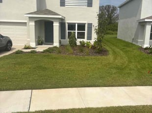 Kelly m.'s Yard Cutting service result