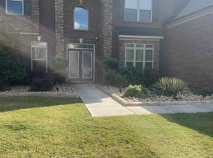 Darrell M.'s Lawn Mowing Service service result