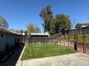 Lesley K.'s Lawn Mowing service result