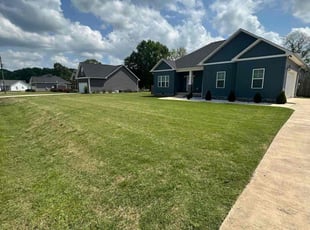 Charmeca D.'s Lawn Care service result