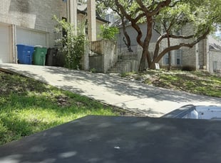 Leaf Removal by Michael Learned for Hind A. in San Antonio, TX