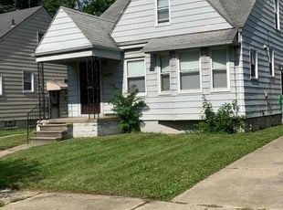 Jennifer R.'s Lawn Service service result
