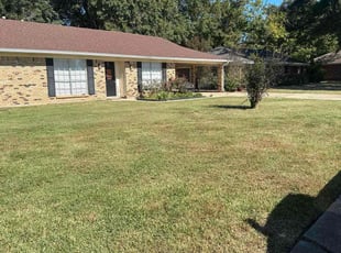 Lori A.'s Lawn Care service result
