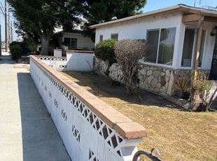 Bush Trimming by Mark Stephens for Michele A. in Los Angeles, CA