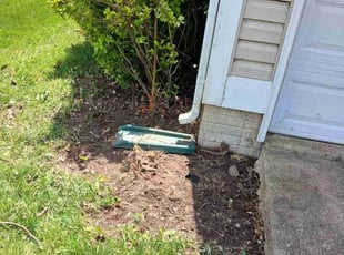 Weeding by Icaro Dos Santos for Melvin H. in Frederick, MD