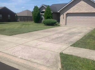 Amanda M.'s Lawn Service service result