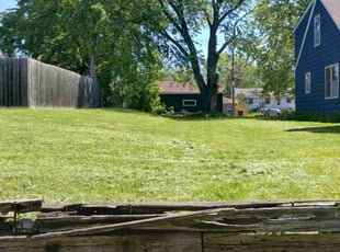 Sharon R.'s Lawn Mowing service result
