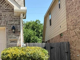 Bush Trimming by Roberto Villalobos for Jennifer M. in Katy, TX