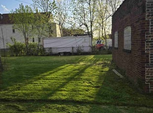 Brittney M.'s Grass Cutting service result