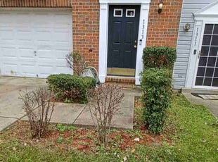 Bush Trimming by Jose Paz for 1313 S. in Oxon Hill, MD