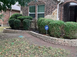 Bush Trimming by Joshua Coleman for Kateem E. in Fort Worth, TX