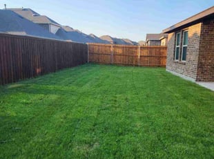 Patti R.'s Lawn Service service result