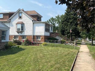 Vicci R.'s Lawn Maintenance service result