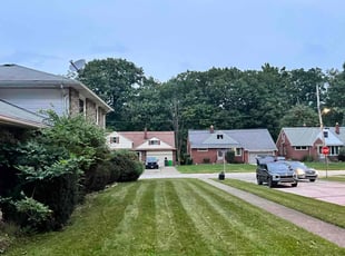Jenn S.'s Lawn Care service result
