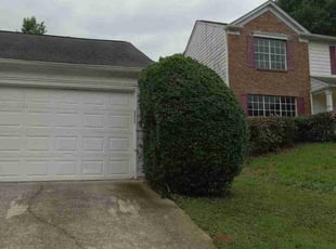 Bush Trimming by Lionel Lee for Kiβkarven A. in Lithonia, GA