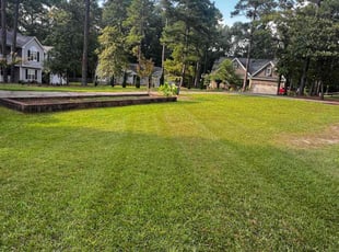 Ellen U.'s Lawn Mowing service result