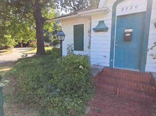 Bush Trimming by Steve Massey for Debra F. in Oklahoma City, OK