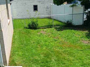 Weeding by Stephen Pace for Jackie S. in Toledo, OH