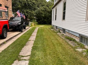 Edna P.'s Lawn Service service result
