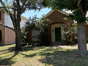 Bush Trimming by Douglas Dorris for Sharon V. in Austin, TX