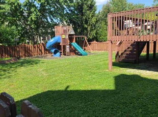 Cindy L.'s Lawn Maintenance service result