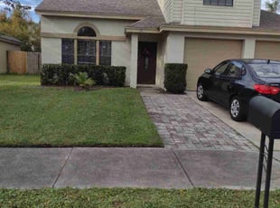 Bush Trimming by Robby Freedman for Jennifer C. in Oviedo, FL