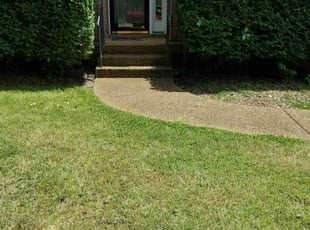 Bush Trimming by Jose Serrano for Shonda H. in Hendersonville, TN