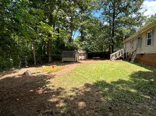 Leaf Removal by Tavis Lindsay for Arlis L. in Lexington, NC