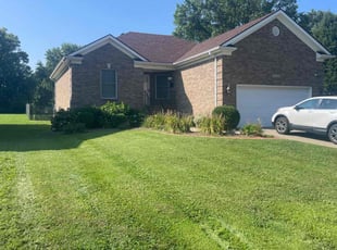 Matthew W.'s Yard Cutting service result