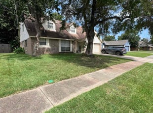 Kim P.'s Lawn Mowing service result