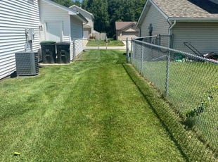 Margie H.'s Lawn Maintenance service result