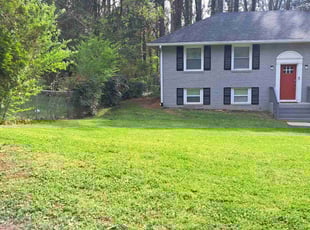 Mary T.'s Lawn Mowing service result