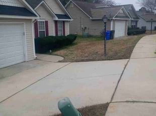 Leaf Removal by Sakevius Lovett for Timothy A. in Stockbridge, GA