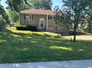 Sara M.'s Lawn Care service result