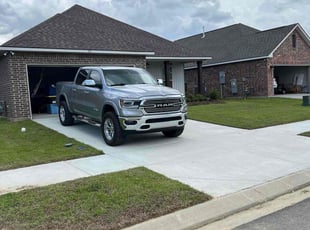 Shirlane S.'s Lawn Service service result
