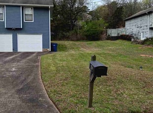 Zau S.'s Lawn Maintenance service result