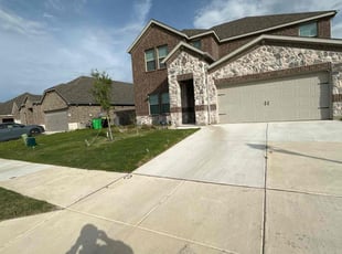 Mary L.'s Lawn Mowing service result