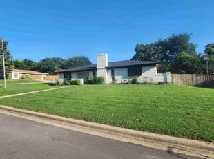 Aaron M.'s Lawn Care service result