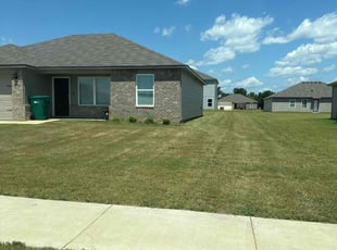 LaShonda P.'s Lawn Care service result