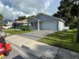 Tia W.'s Lawn Care service result