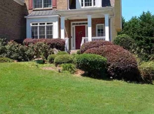 Bush Trimming by Raymond Hite-witt for Maithilee P. in Cumming, GA