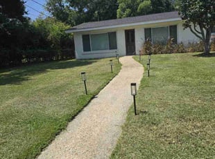 Lana T.'s Yard Cutting service result