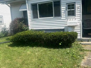 Bush Trimming by Chris Smith for Teia S. in Indianapolis, IN